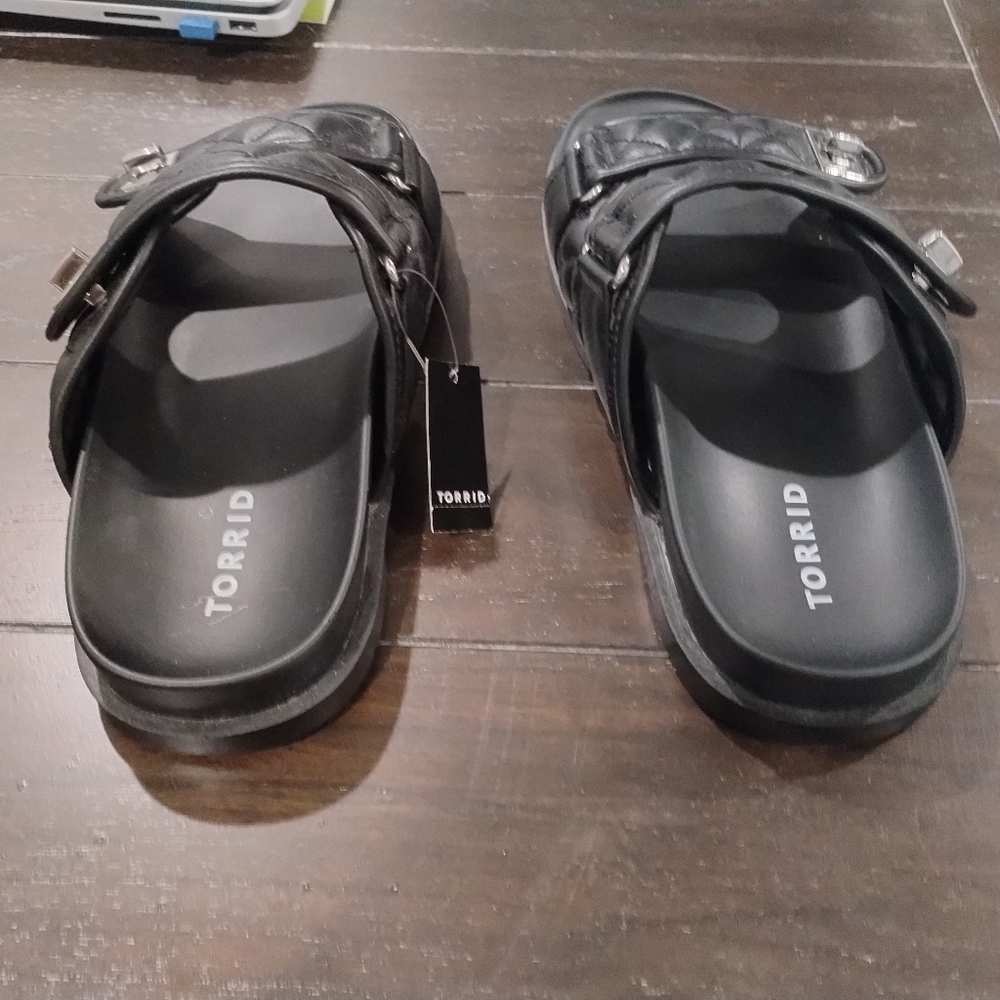 Torrid Sandals - Picture 4 of 5